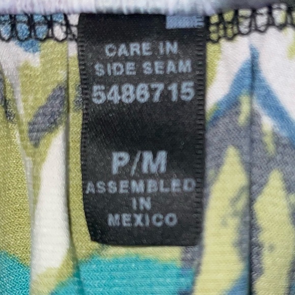 I.N. Studio Petite Blouse Flowy Cap Short Sleeve U Scoop Neck Geometric Shirt - Picture 4 of 8